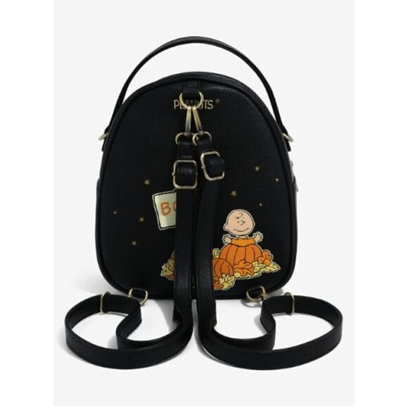 Peanuts Snoopy & Woodstock The Great Pumpkin Convertible Light-Up Backpack - Picture 4 of 6
